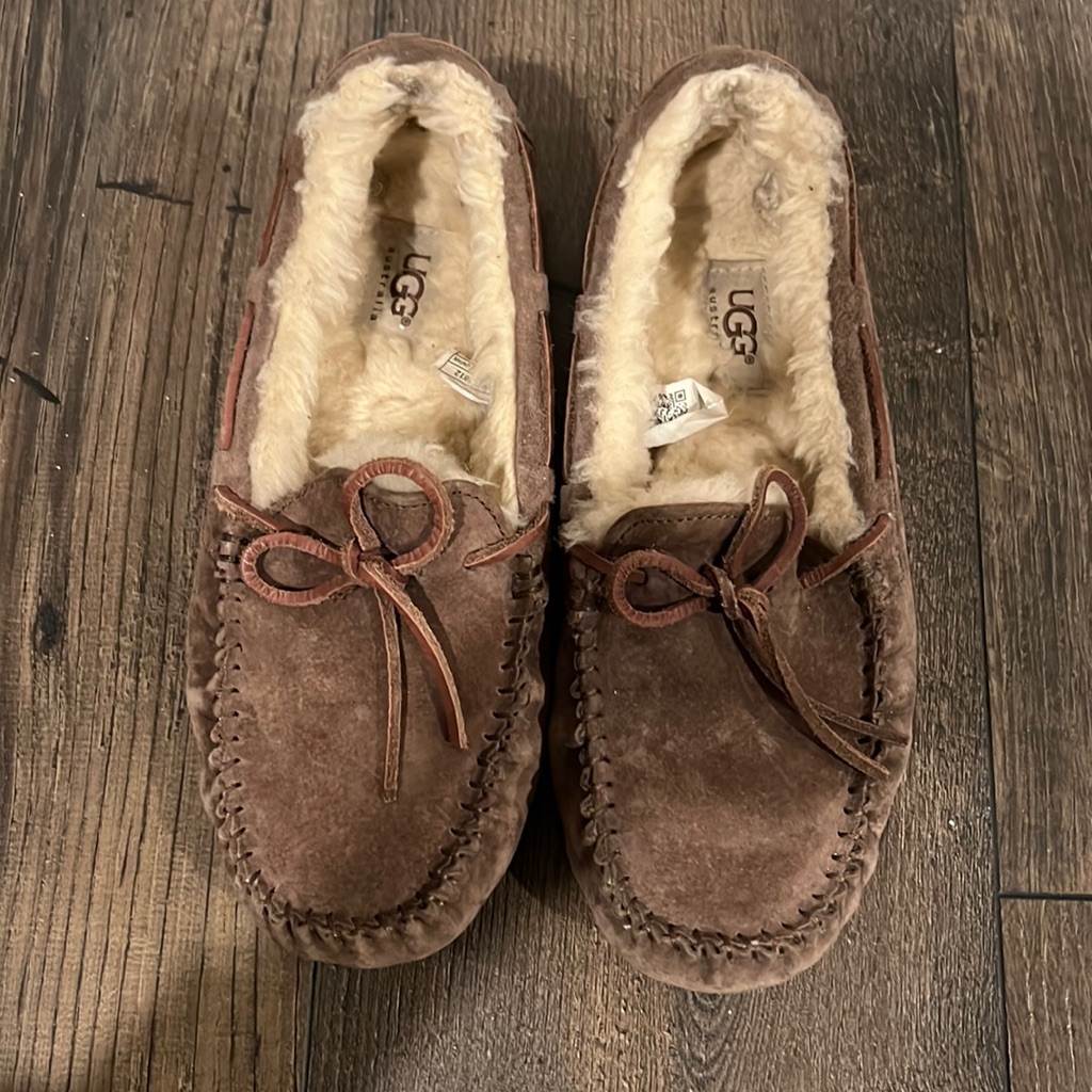 Ugg Womens Dakota Moccosin